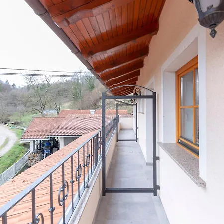 Apartman Farm Ivankotovi