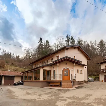 Apartma Farm Ivankotovi Prem