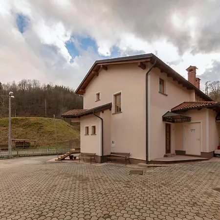 Farm Ivankotovi *