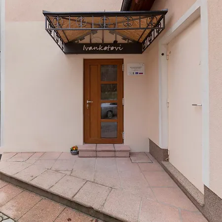 Apartman Farm Ivankotovi *